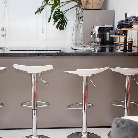 Modern Family - Sleeps 6 And Baby Lejlighed *