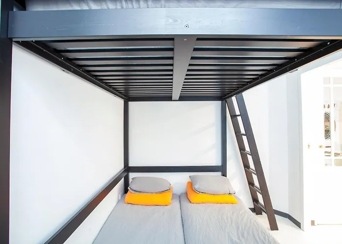 Modern Family - Sleeps 6 And Baby דירה