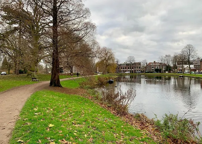 Modern Family - Sleeps 6 And Baby