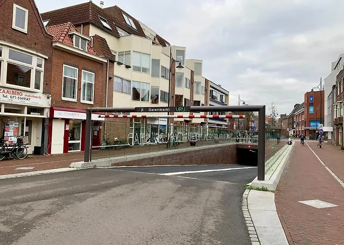 Modern Family - Sleeps 6 And Baby