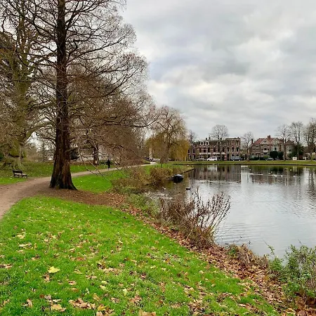 Modern Family - Sleeps 6 And Baby