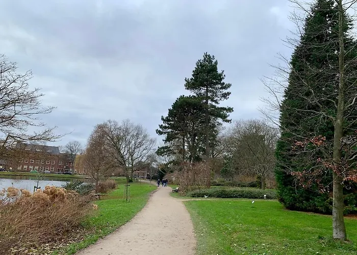 Apartamento Modern Family - Sleeps 6 And Baby Leiden